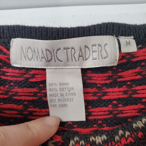 Nomadic Traders Sweater Womens Medium Red Black Fair Isle Cardigan Nordic - Picture 3 of 8